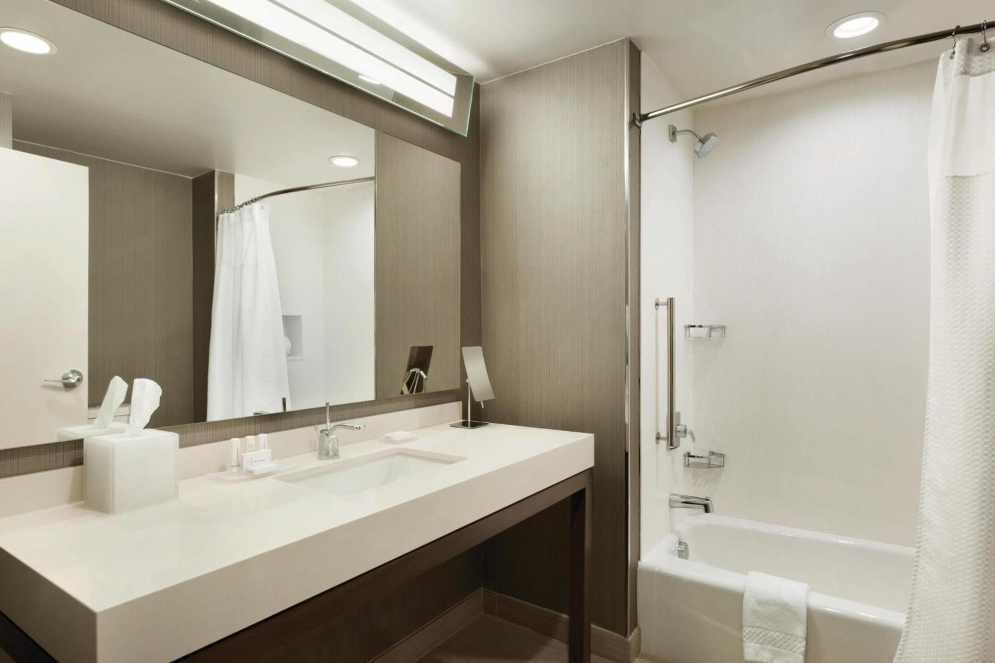 Courtyard By Marriott El Paso East/I-10 Hotel Buitenkant foto